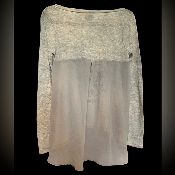 DAYTRIP RHINESTONE LONG SLEEVE SHEER BACK TOP - Picture 2 of 3